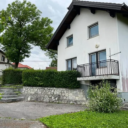 Kuca Za Odmor Kuduz Ostrozac (Cazin)